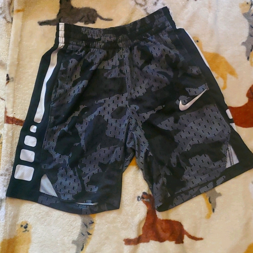 Nike elite shorts. Boys small